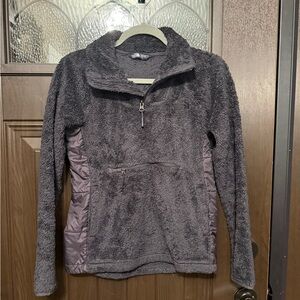 The North Face 1/4 zip pullover Fleece Jacket - xs
